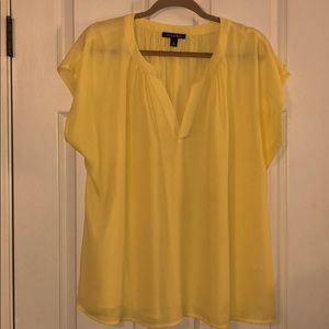 Women’s short sleeve blouse